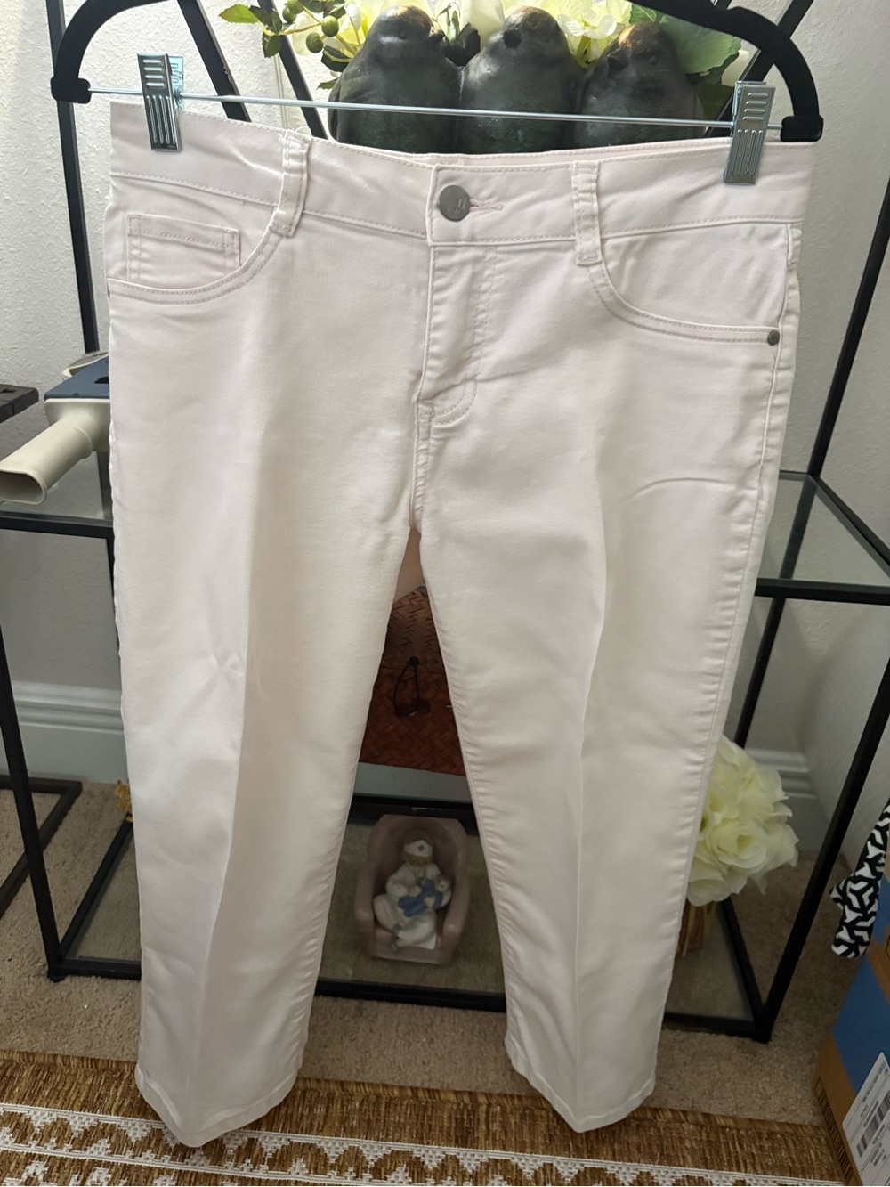 D. Jeans womens pale pink Capri jean mid rise pants five pocket size 8